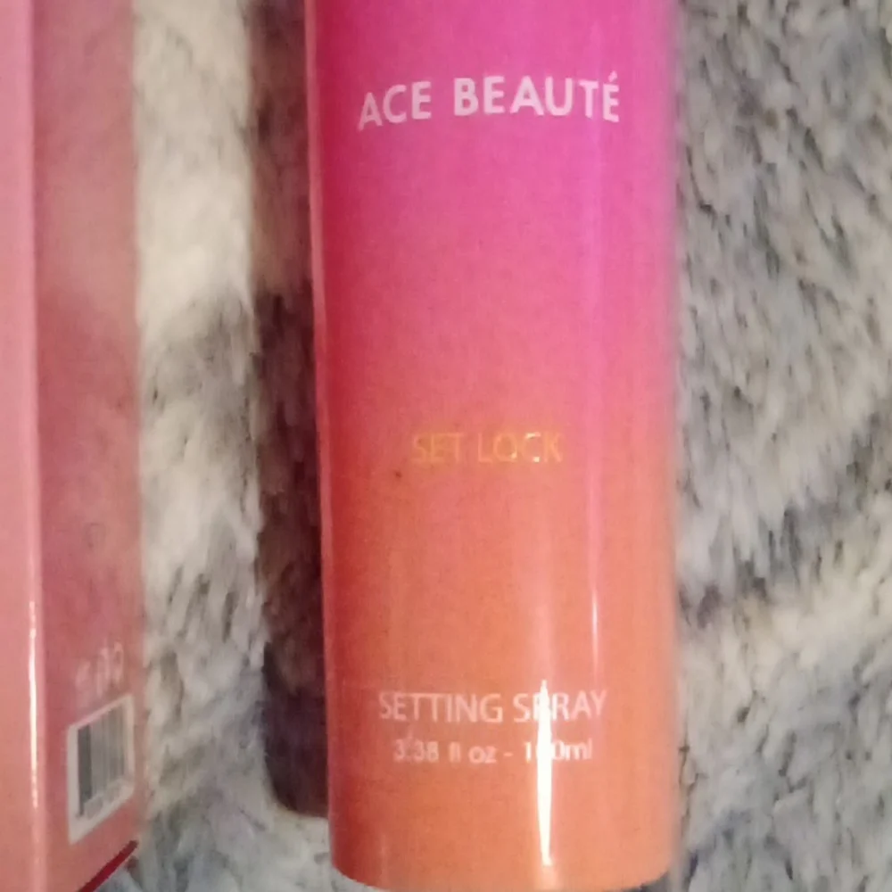 Ace Beaute Pink and Orange Setting Spray